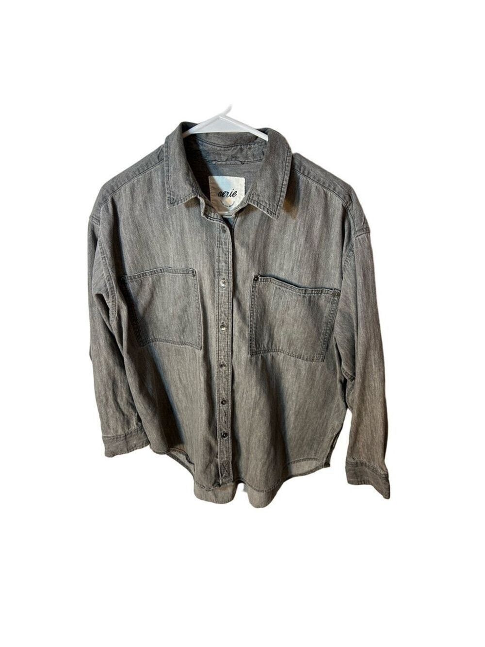 Aerie grey chambray denim button down shirt size small